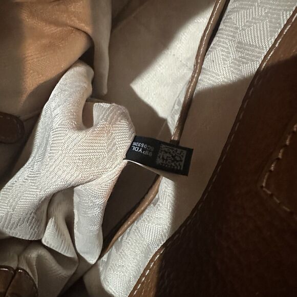 MICHAEL KORS Marina North Drawstring Tote Shoulder Bag Signature - Picture 13 of 13